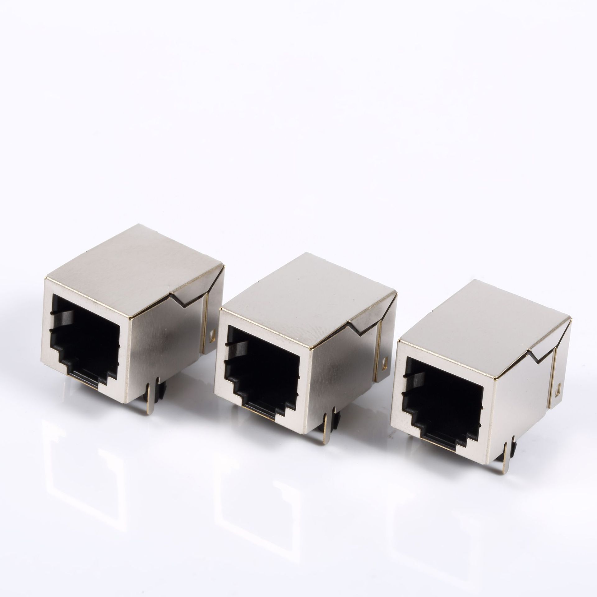 rj45接口rj456p6长18mm网口rj45母座rj45插座90度弯针