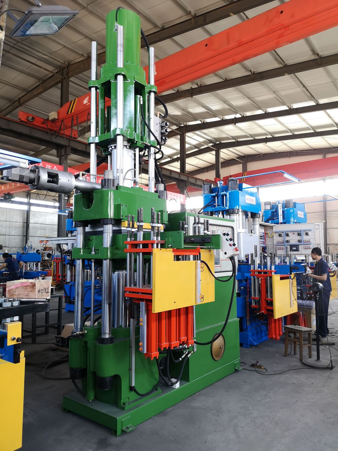 厂家直销硅橡胶注射机 立式橡胶注射机 定量生产橡胶制品成型硫化