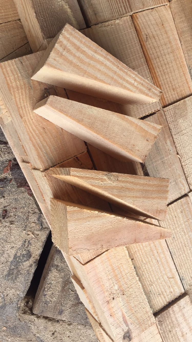 木板材批发 木尖20x10x10cm ,木契,三角木,厂家直销 欢迎咨询