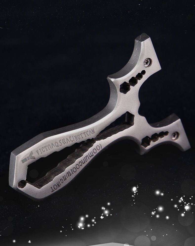 弹弓新款猎狐304不锈钢地图ufo超人扁皮弹弓户外弹工大力弹弓外贸