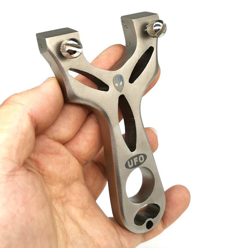 2019新款不锈钢ufo外星人小弓门弹弓 户外直板快压高精度扁皮弾弓