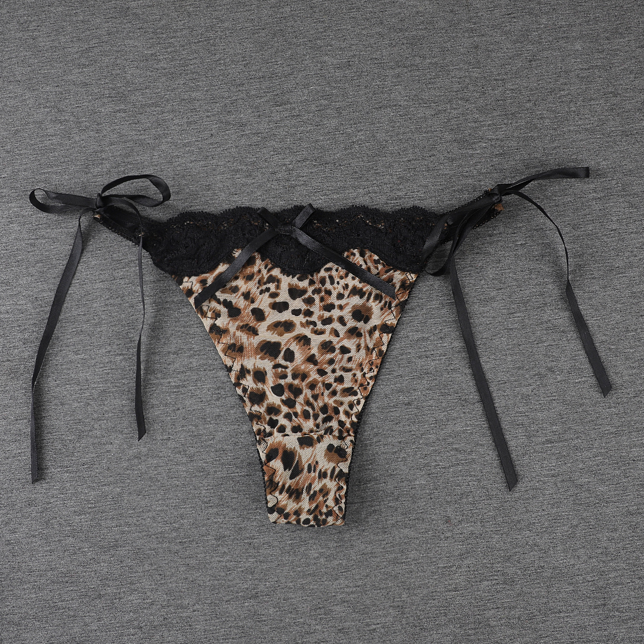 热卖性感绑带开裆丁字裤 狂野豹纹情趣系带性感内裤 t裤