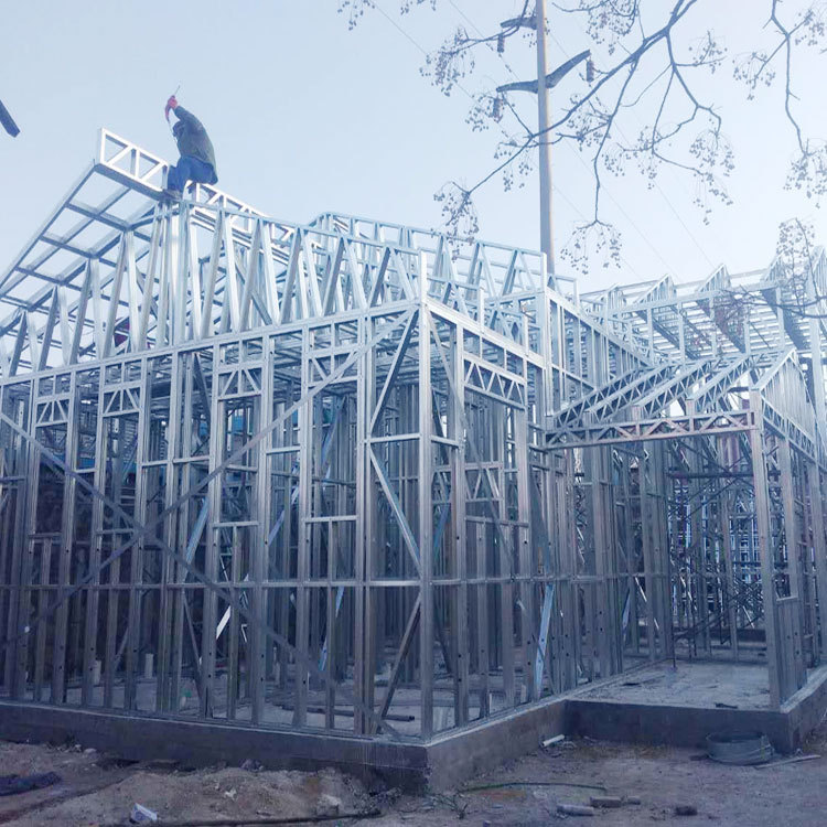 轻钢别墅龙骨框架 田园轻钢房屋g550型材 装配式房屋骨架加工厂家