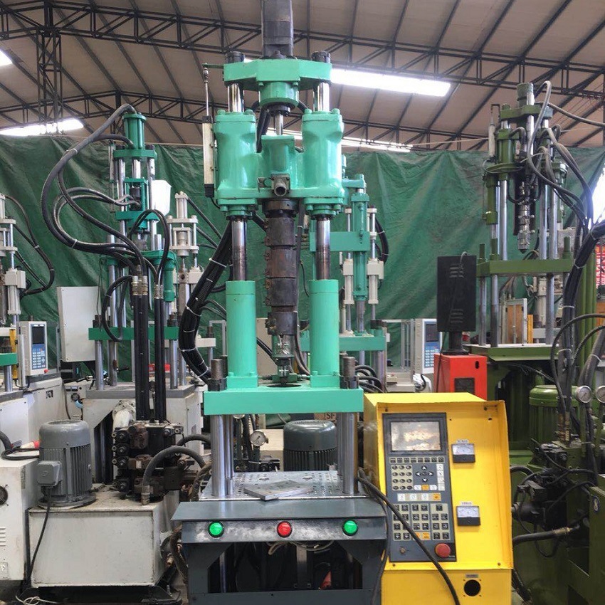 今通35吨立式注塑机便宜处理