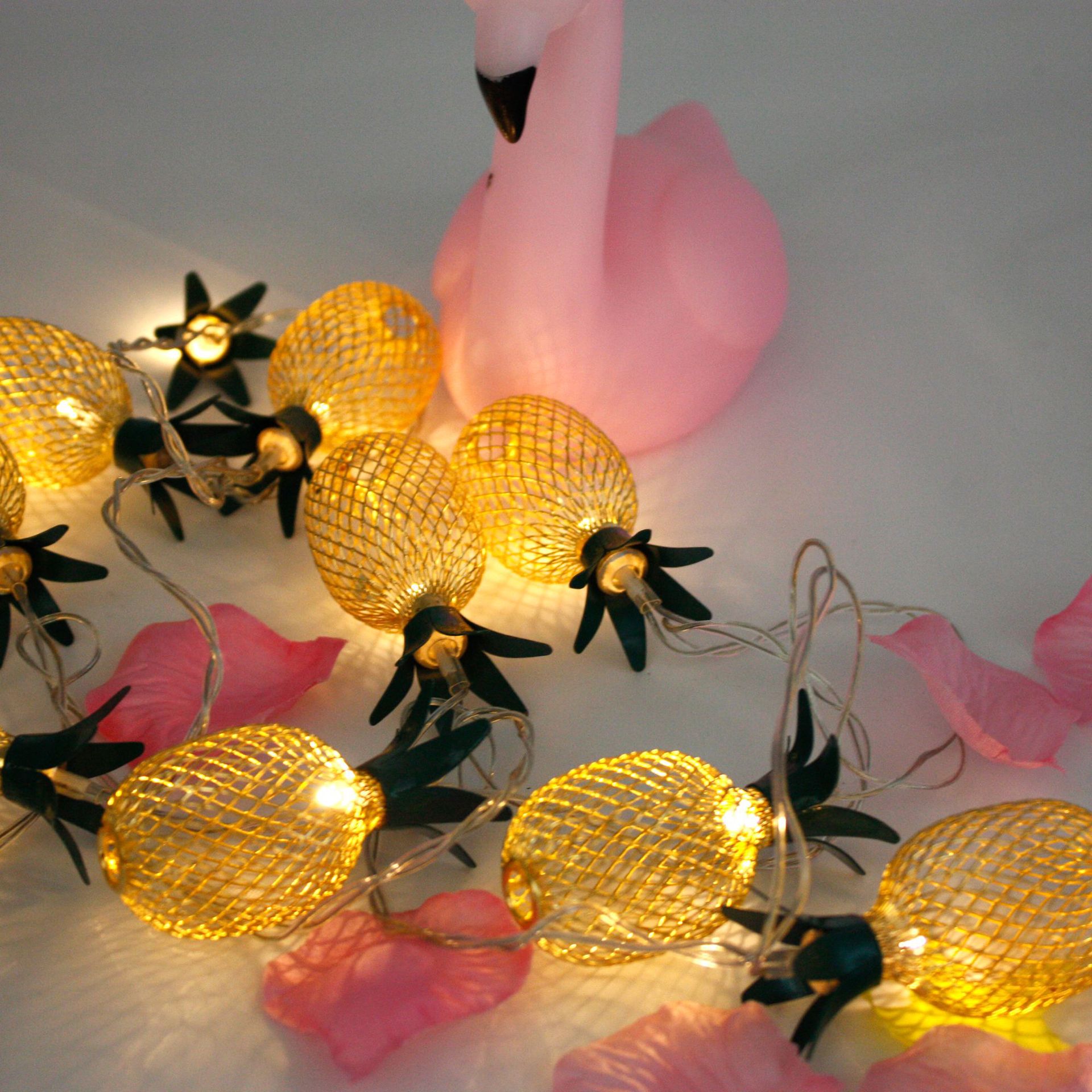 led灯串铁网金色菠萝彩灯水果装饰灯电池盒太阳能铁艺菠萝灯串