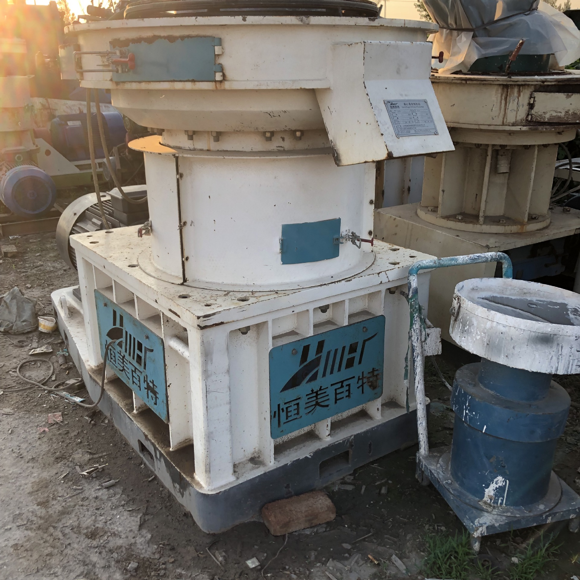 现货出售二手560木屑颗粒机 二手锯末颗粒机 二手立式环模颗粒机