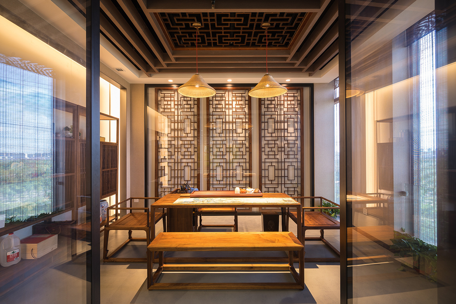 会所中式风格茶室隔断墙商业风格茶室铝合金装饰背景墙酒店背景墙