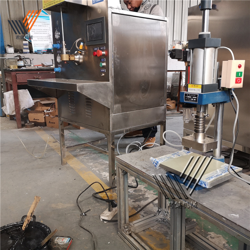 220v家用电膏药机传统基质黑膏药机操作简单小型自动膏药机器