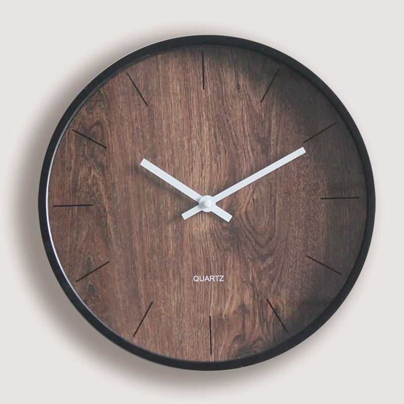 Zhangzhou Laiborun 12-Inch Wood-like Plastic round Wall Clock Simple Modern Nordic Quartz Clock Pocket Watch Mute