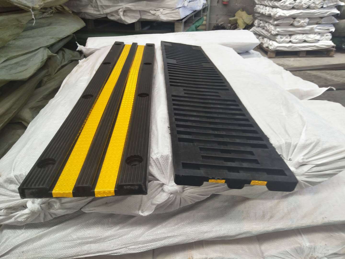 厂家供应橡胶防撞条车间码头仓库墙面保护防撞块缓冲块防撞条