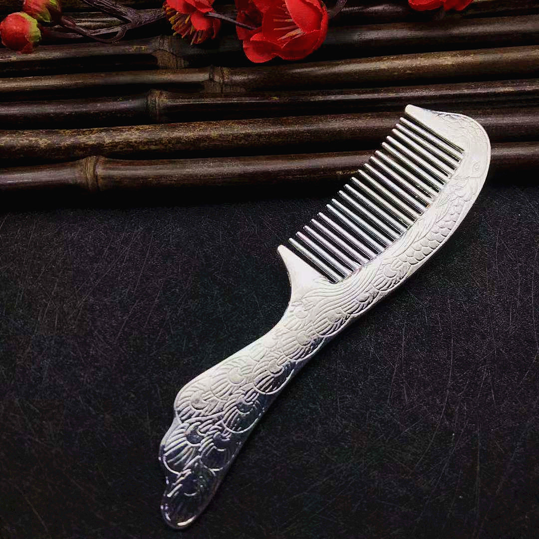 地摊景区热卖高档镀银核子时尚精美节日银梳子礼品流行合金银梳子