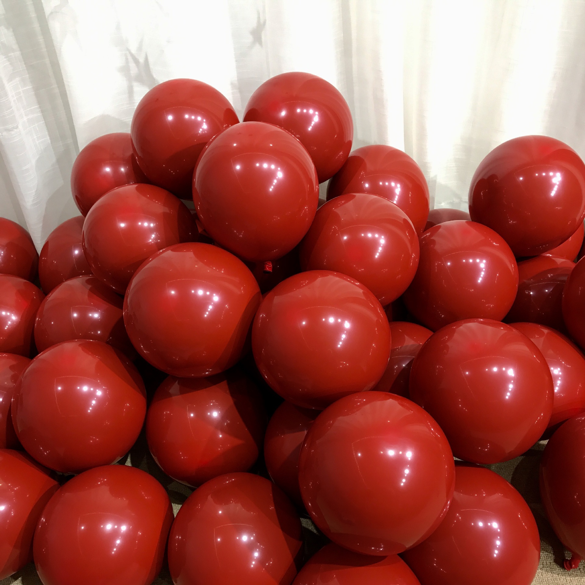 kyz5寸双层宝石红石榴红气球装饰场景布置结婚礼婚房婚庆气球批发