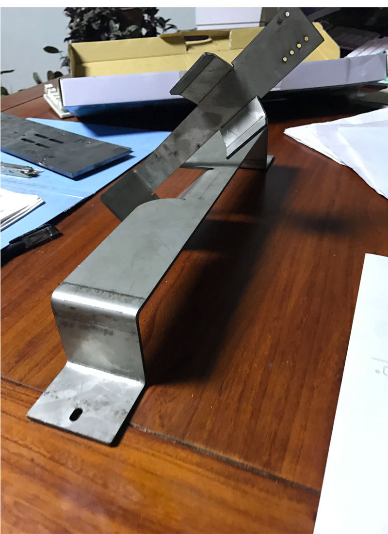 青岛厂家专业生产加工折弯加工钣金外壳金属折弯加工来图来样加工