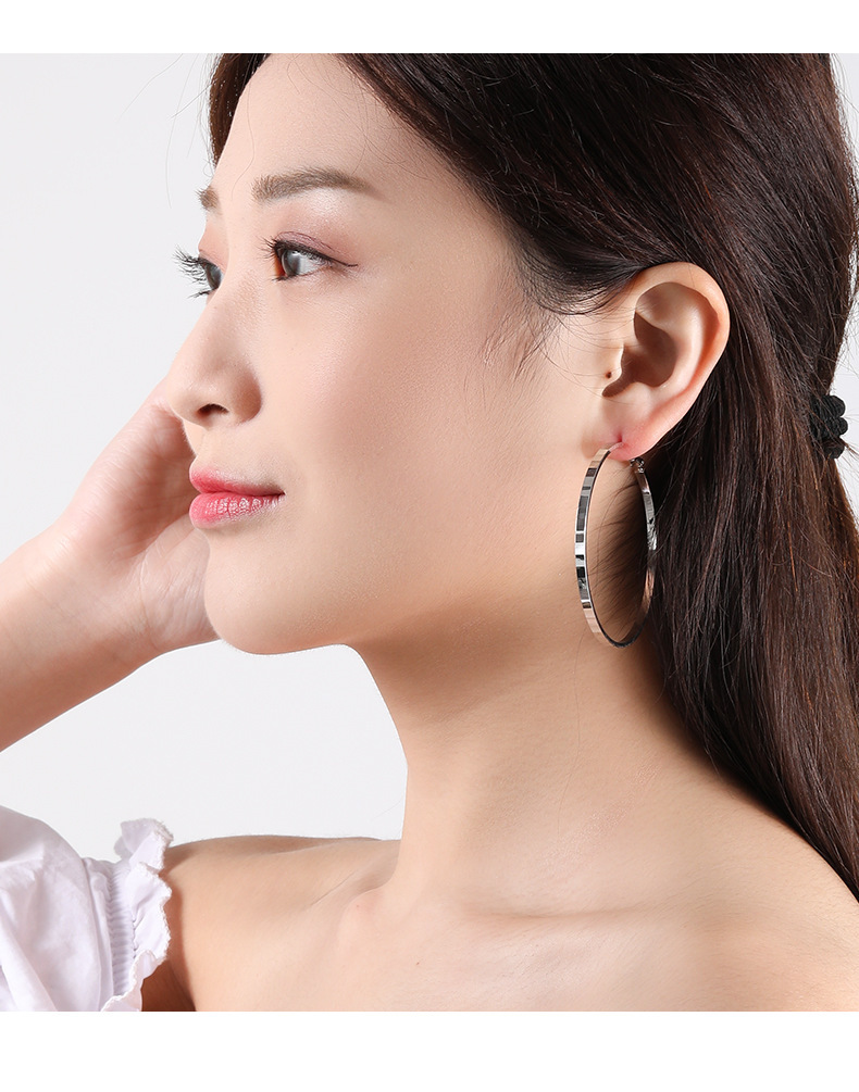 s925银耳针圈圈耳环女耳圈百搭网红圆环耳坠气质个性潮人时尚