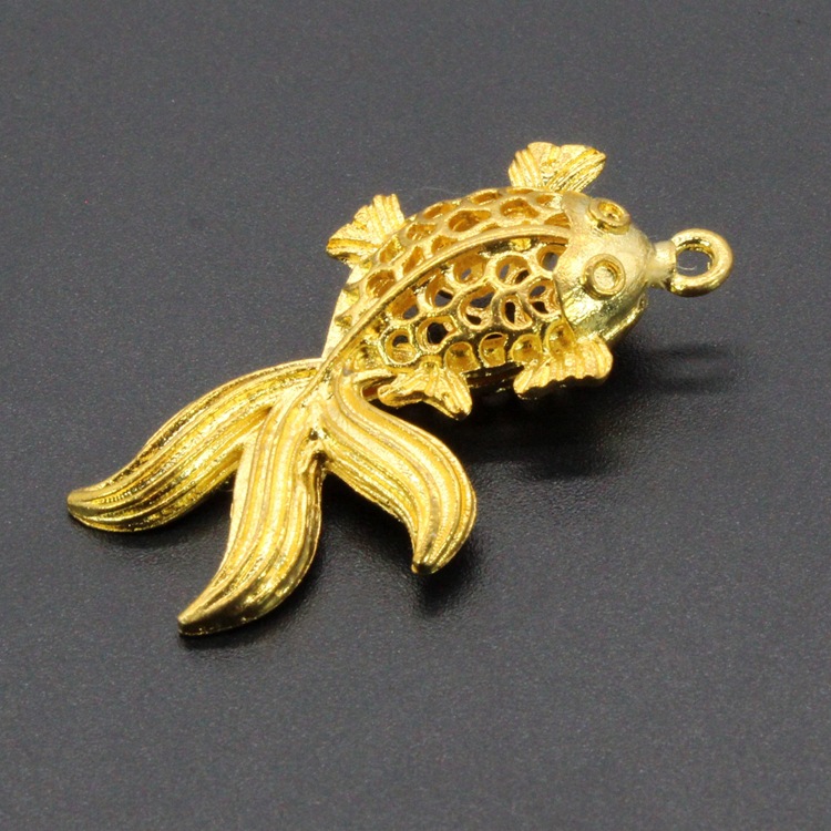 现货混批合金压铸电镀吊坠古风汉服饰品配件36mm*21mm金鱼挂件001
