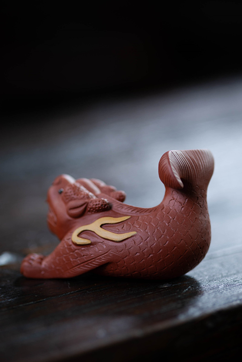 原矿紫砂茶宠鱼化龙摆件陶瓷雕塑茶盘装饰配件茶具工艺品厂家批发