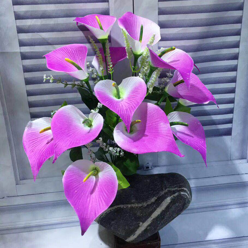 工厂批发清明花节日花束扫墓祭奠祭祖上坟用花14头水珠马蹄莲