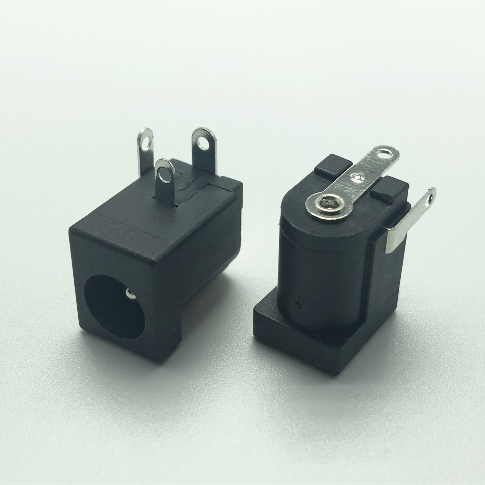 dc005系列电源插座dc座铜半铜全铁pbt高温阻燃