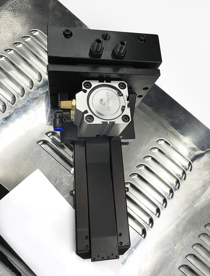 供应亚威夹钳 亚威数控冲床浮动夹钳 台励福捷迈数控冲床夹钳