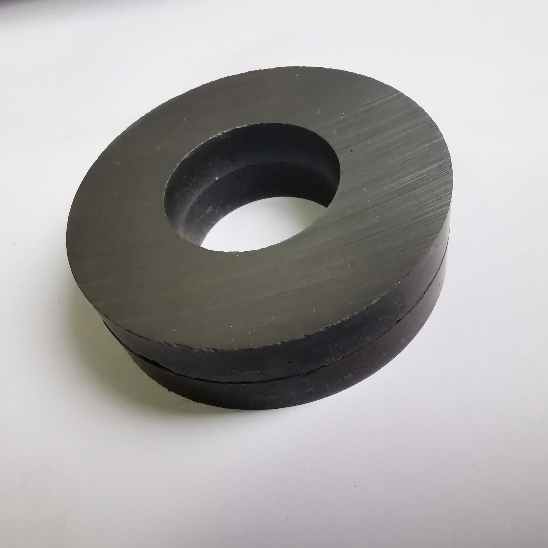 超大磁钢50*22*8 50*22*10 环形磁铁 音响磁铁 黑色圆筒磁环