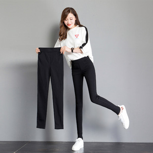 黑色打底裤学生
