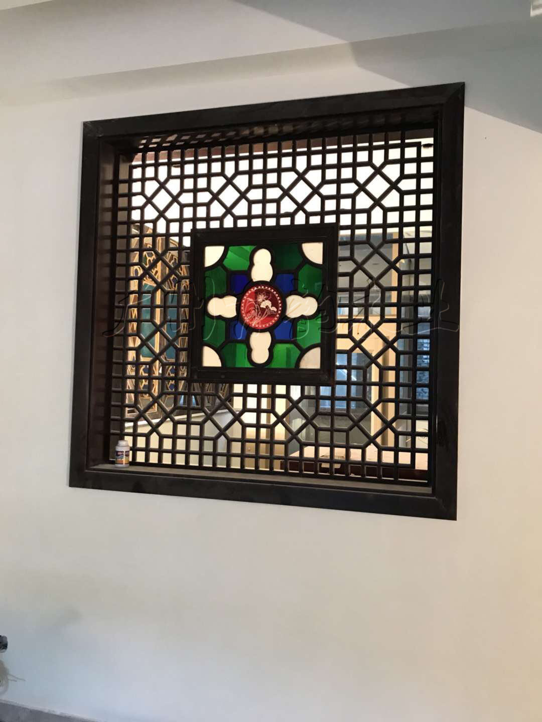 源头厂家实木满洲窗 仿古门窗中式岭南玻璃花窗隔音定做批发