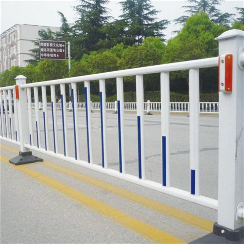 城市道路中央隔离带可移动式防撞护栏城市美容蓝图围栏