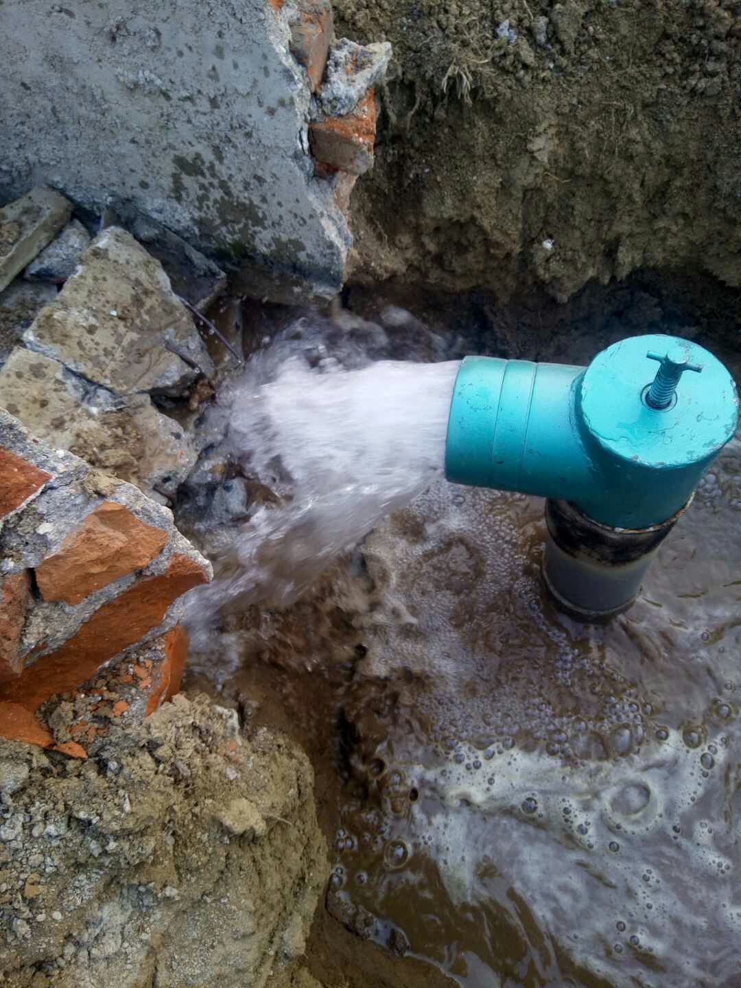 厂家定制 农业节水灌溉阀门 出水口 钢制出水桩 铁直插 给水栓