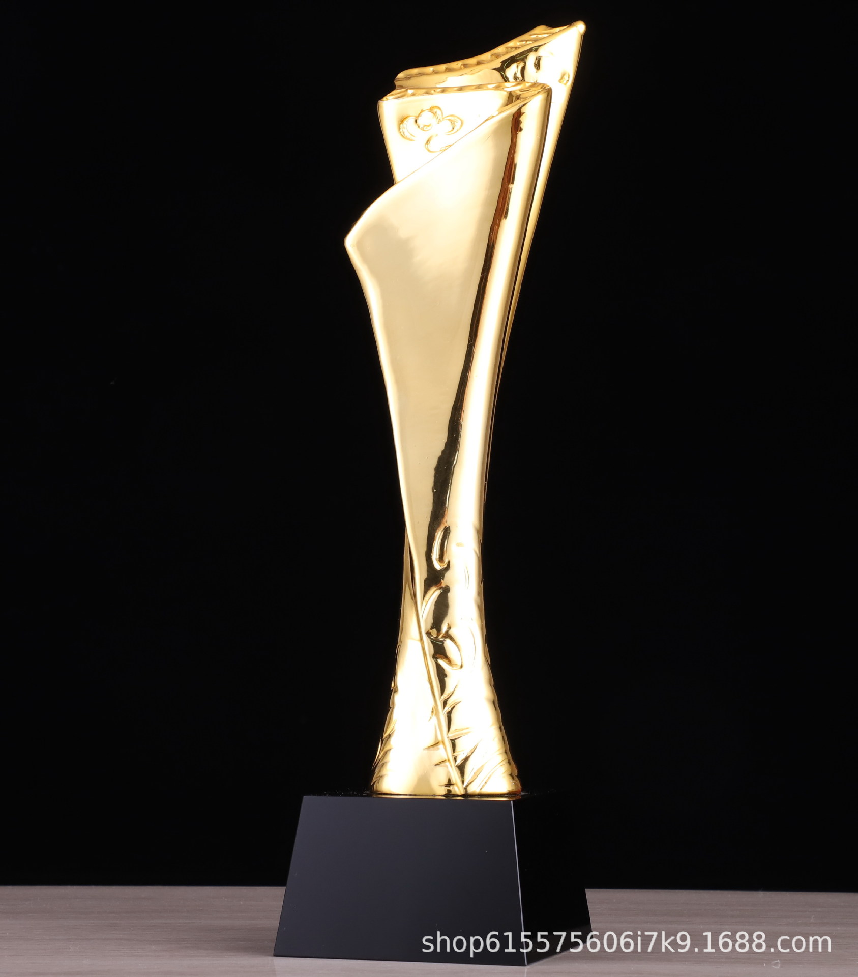 水晶奖杯定制刻字大拇指年会颁奖五角星树脂金属奖牌奖座奖杯定做