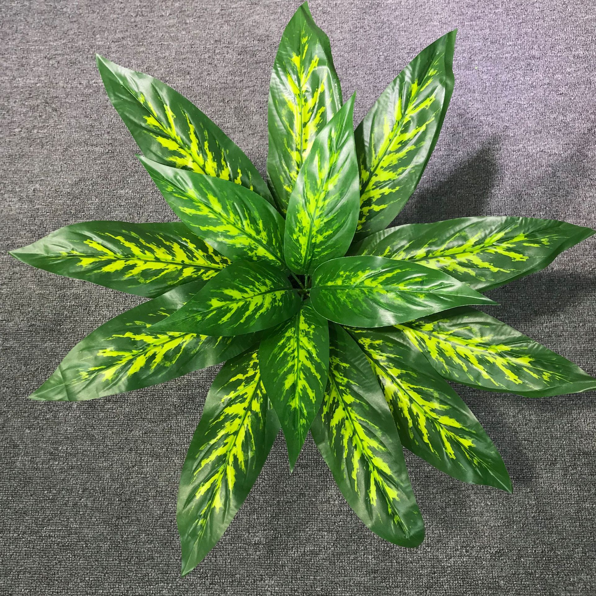 15头睡美人万年青竹芋巴西叶把束仿真花婚庆植物墙绿植装饰假花