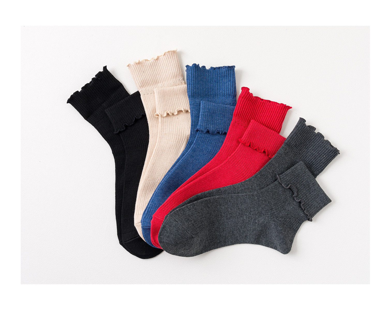 collocation秋冬新款菠萝袜子女士纯色木耳边棉袜 女时尚潮袜批发