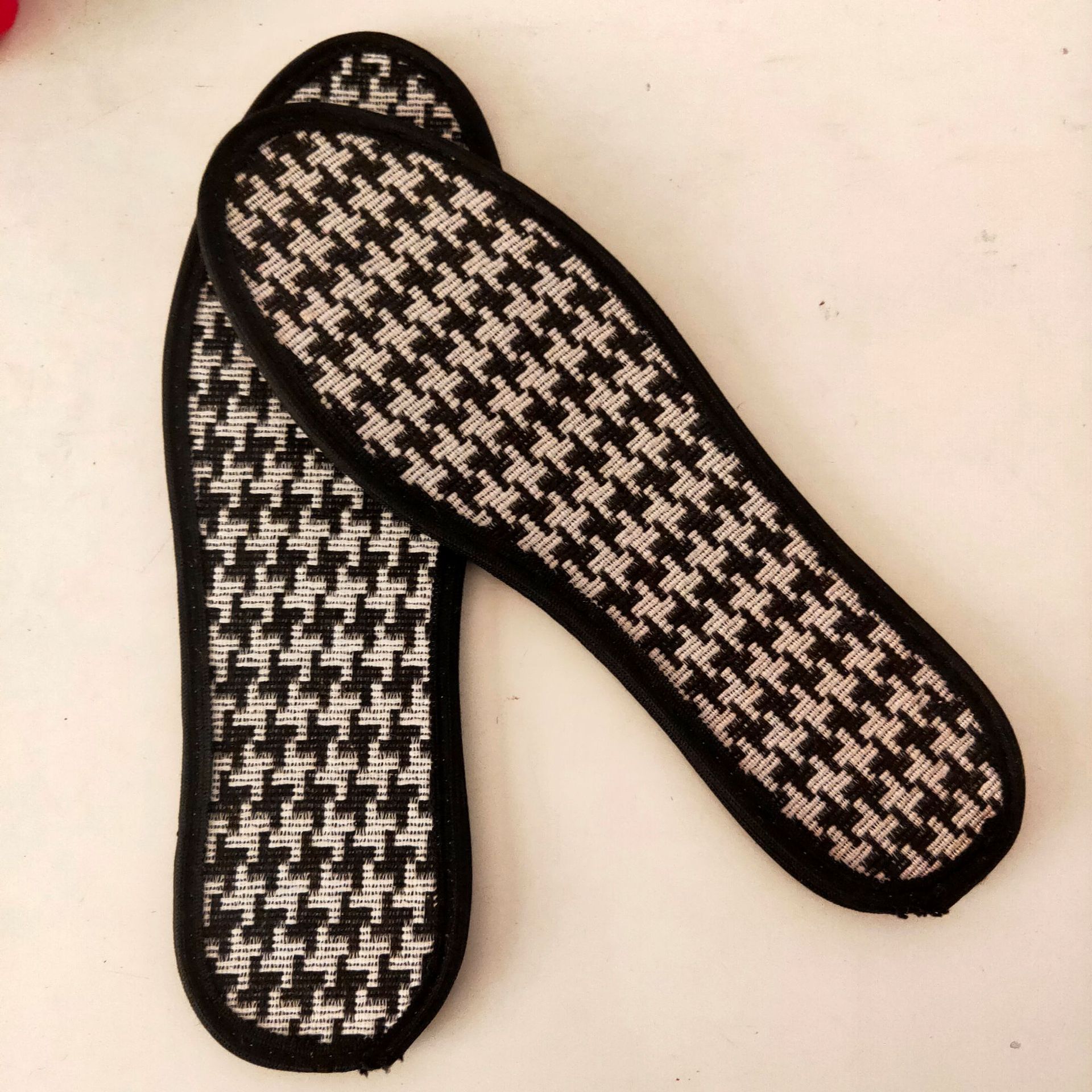 厂家直销鞋垫男除臭留香四季防臭鞋垫女吸汗透气运动鞋垫