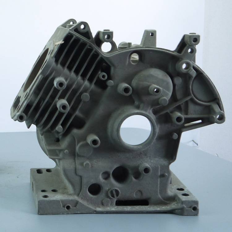 铝合金铸造摩托车发动机机壳铸造异形铝合金件加工定制重力浇铸