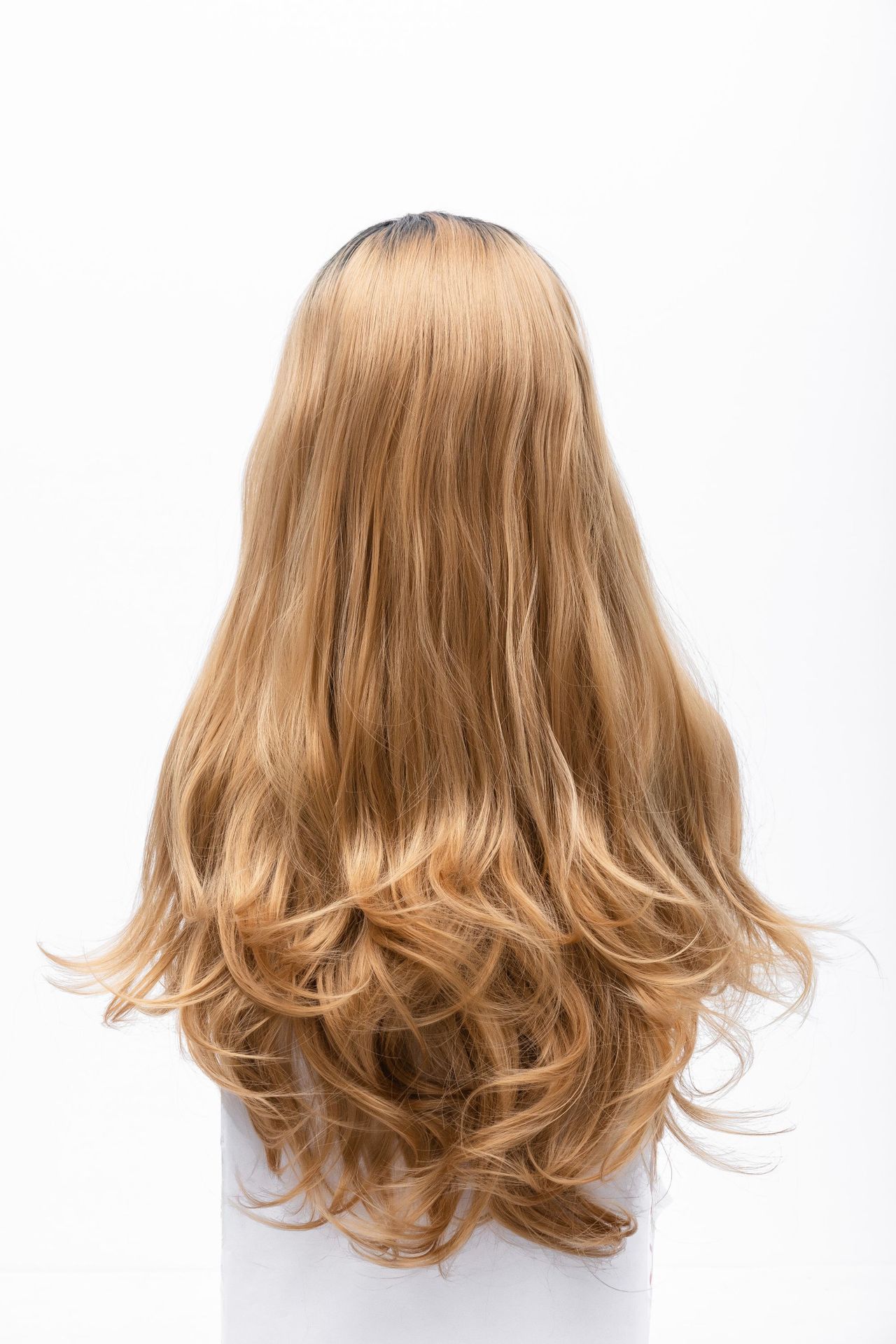 t色女士长卷发 欧洲时尚大波浪长发 高温丝前蕾丝化纤可烫染卷发