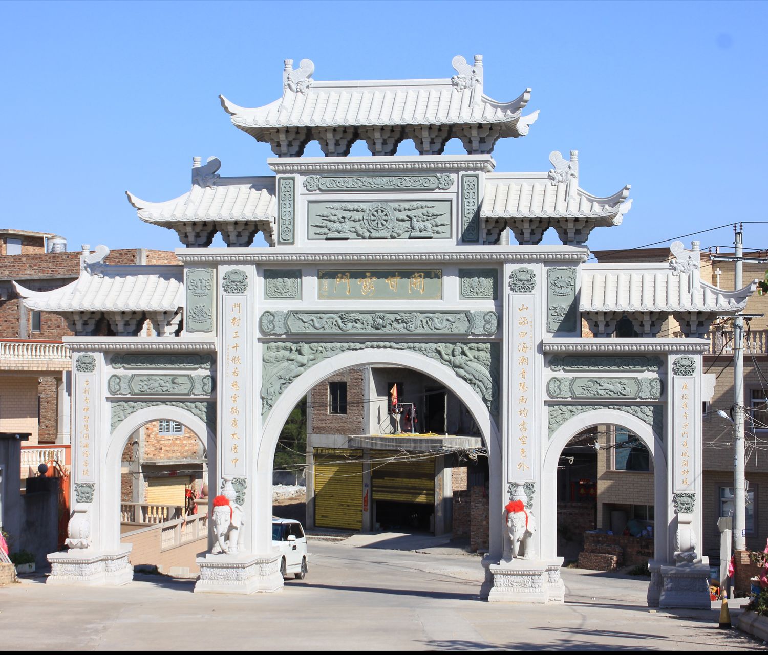 大理石花岗岩牌楼景区牌坊寺庙古建山门石雕门牌坊青石仿古门厂家