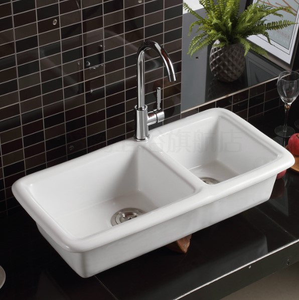 瓷水槽厨房