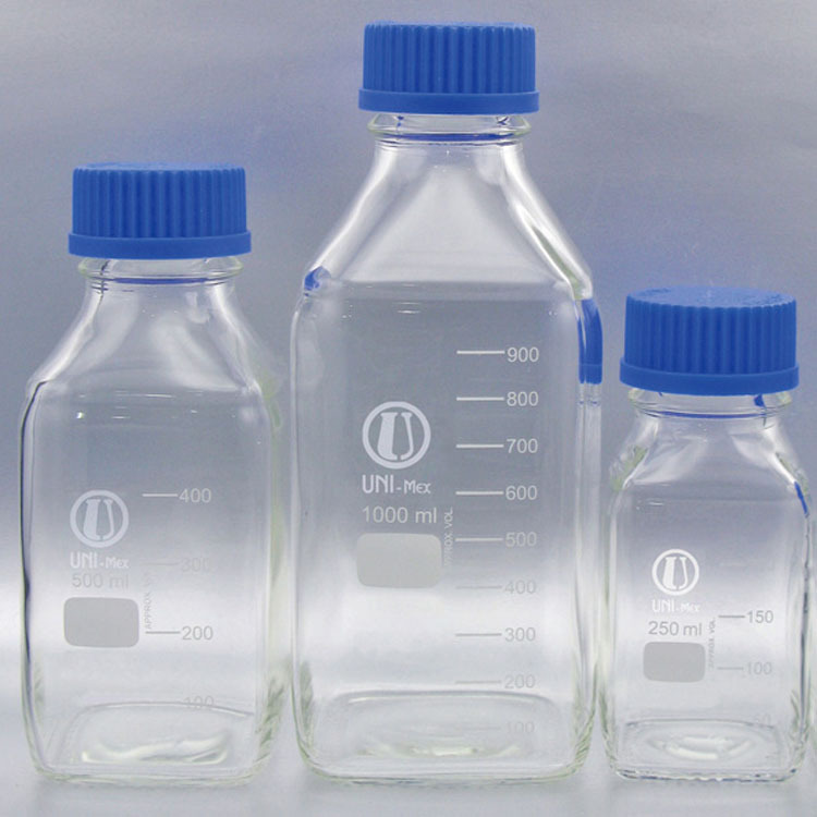 白色方形试剂瓶带刻度1l透明高白料玻璃瓶实验室样品瓶厂家