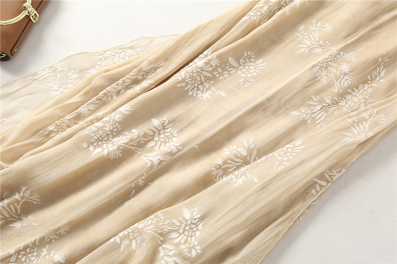 女马甲春夏2020新款中长款原创女装真丝植绒背心外套外披无袖披肩