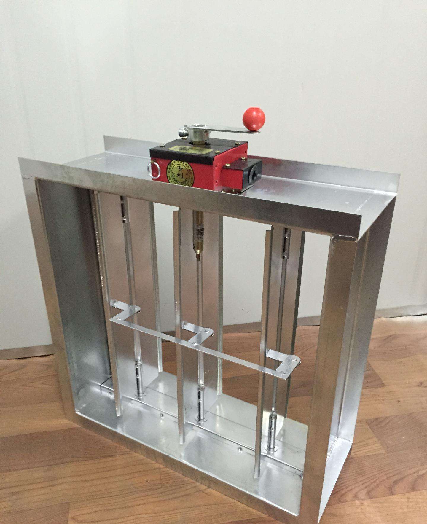 3c认证消防排烟阀镀锌钢板电动防火阀工业消防排烟防火阀70度常开