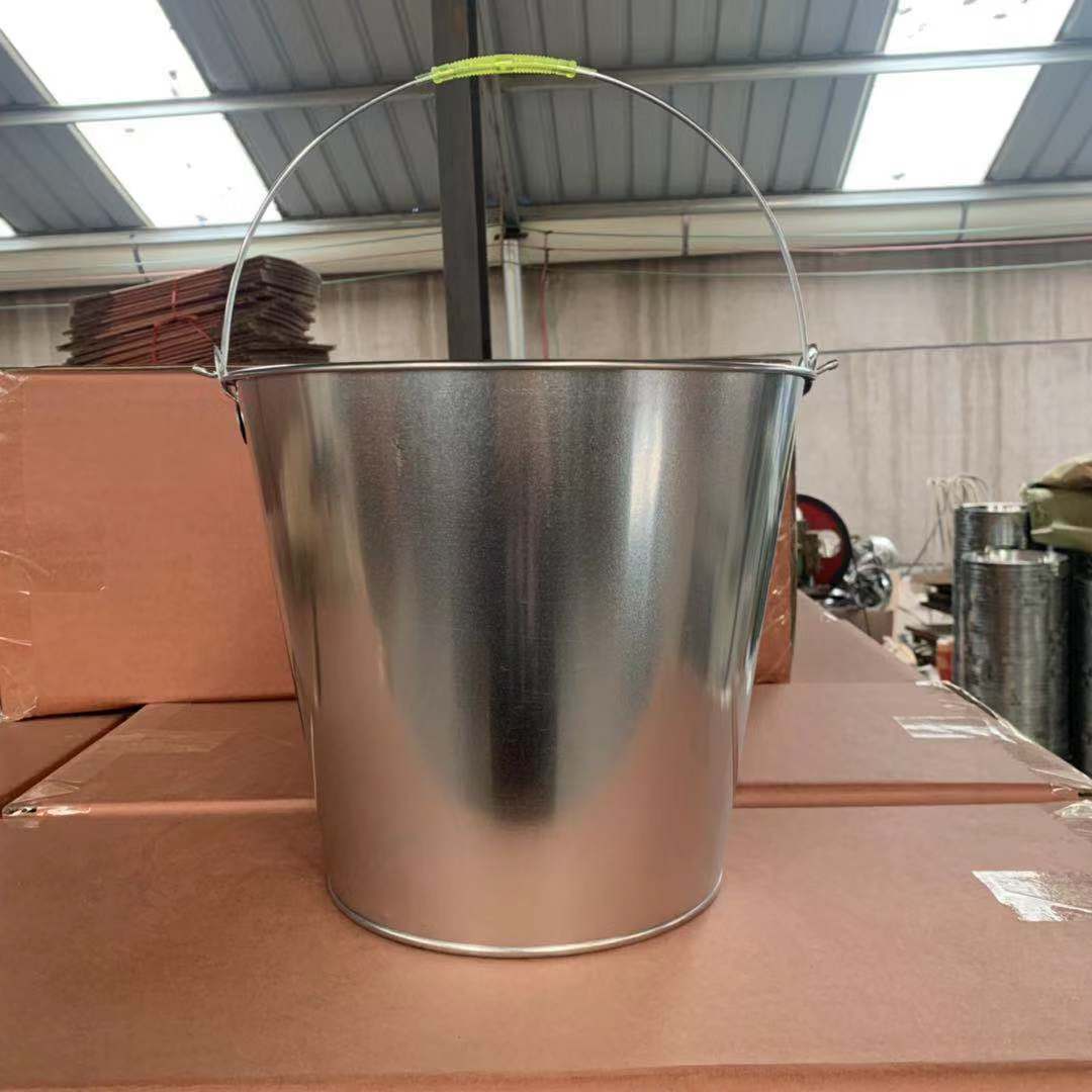 厂家直销12升镀锌铁桶铁水桶宣传桶家用水桶