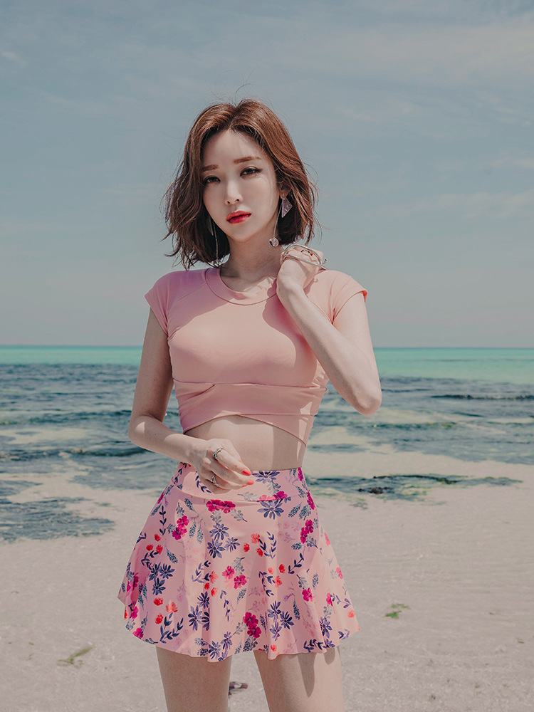 新款裙式分体式泳衣女韩版保守显瘦温泉比基尼性感泳装