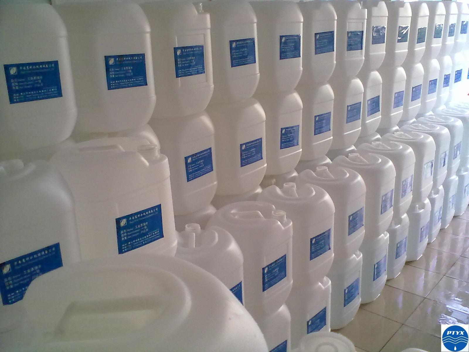 厂家直销大量现货 蒸馏水 蓄电池蒸馏水 量大从优