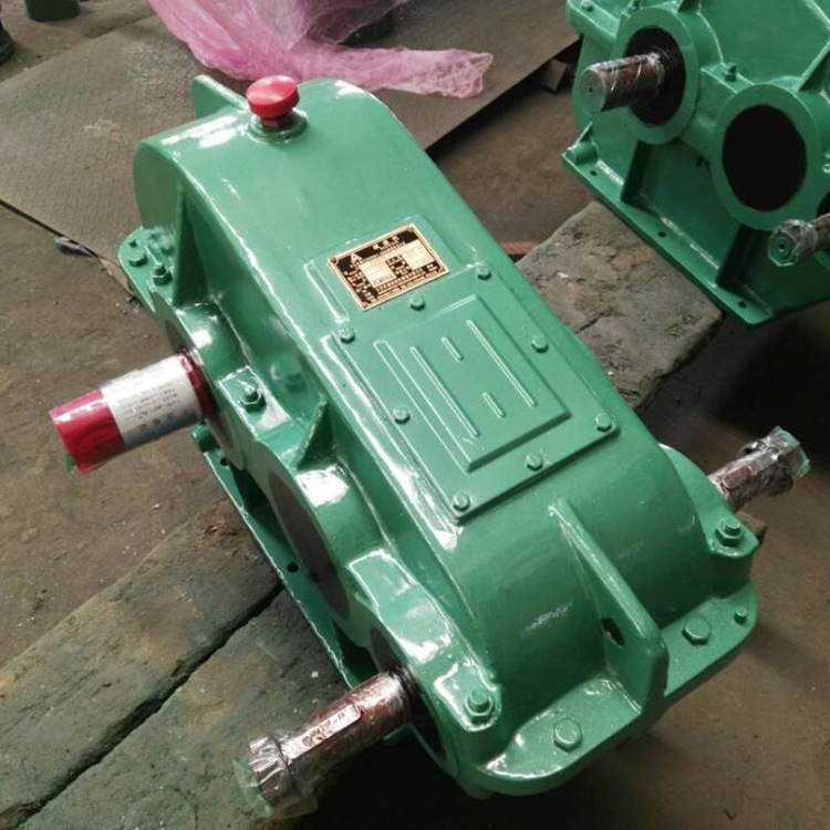 江苏豪源厂家供应卧式软齿面双级机械传动减速器zq系列齿轮减速机