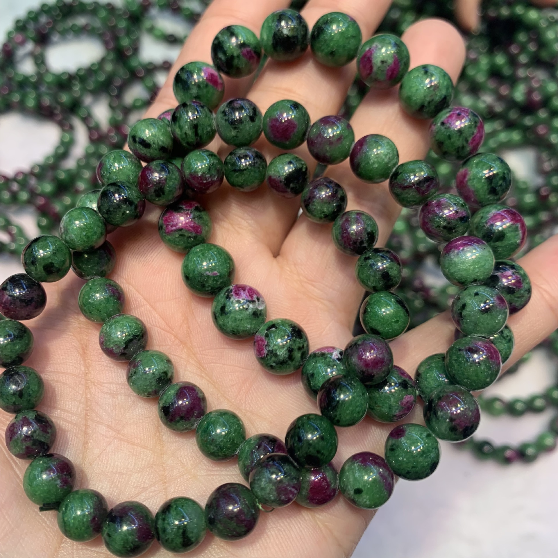 厂家批发红绿宝单圈手串8mm南非幽涟石多彩手链