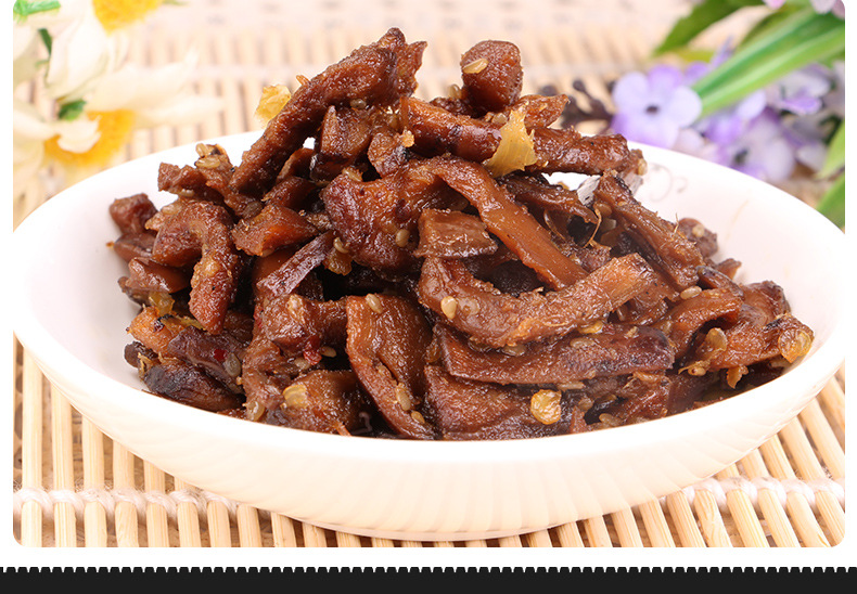 咚咚香菇15g*20包香菇菌香菇肉食品散装批发小包装麻辣零食批发
