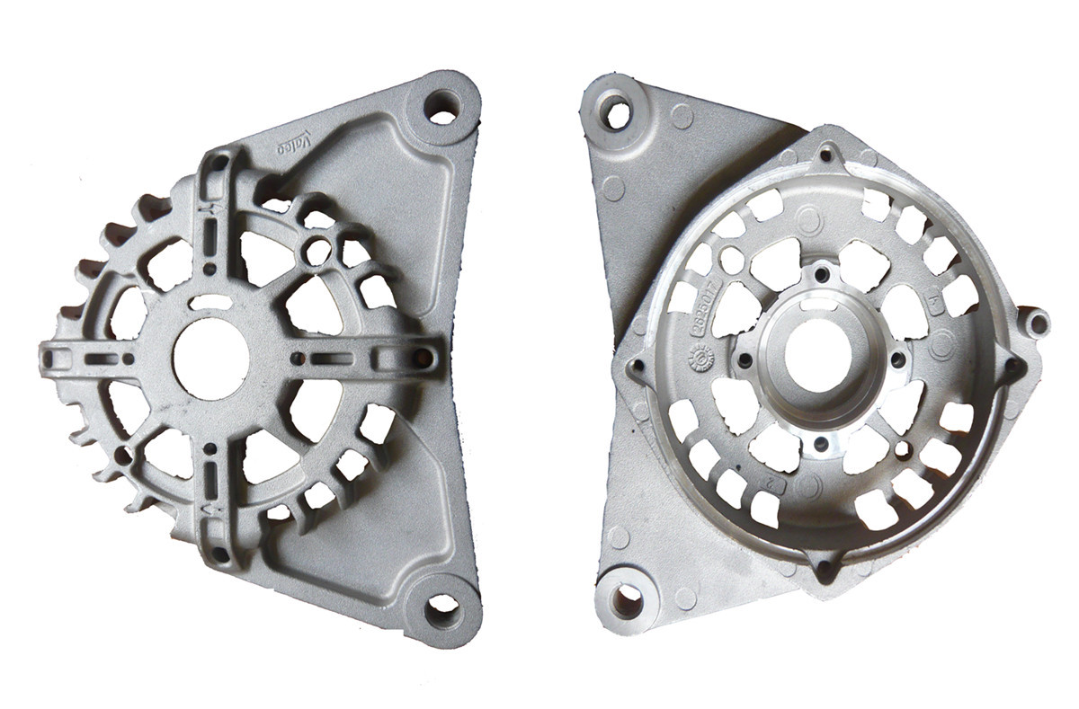 汽车发电机铝盖外壳适用奔腾b30雅森系列发电机马达配件