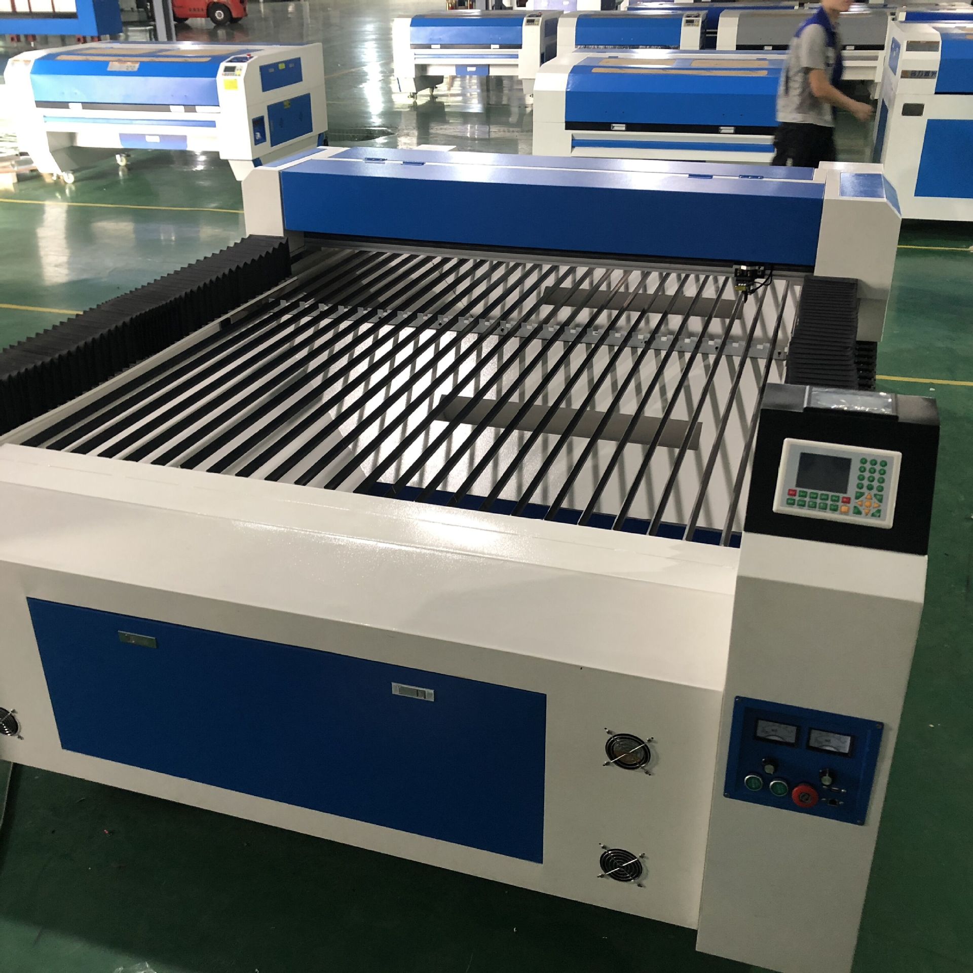 1325激光雕刻机 亚克力木板二氧化碳激光切割机 机床20年不变形