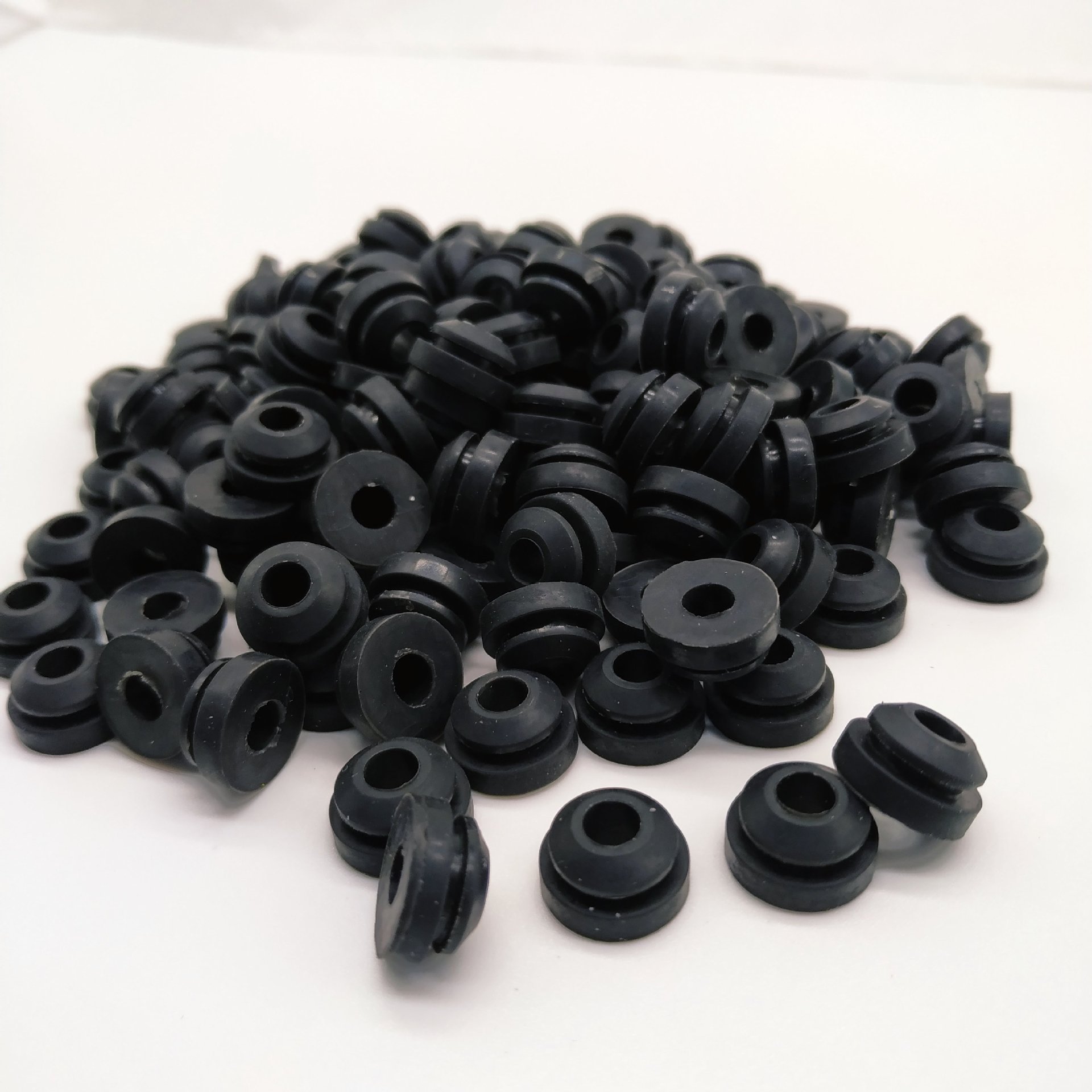 专业生产双面单面护线圈硅胶t型绝缘护线环小家电护线套