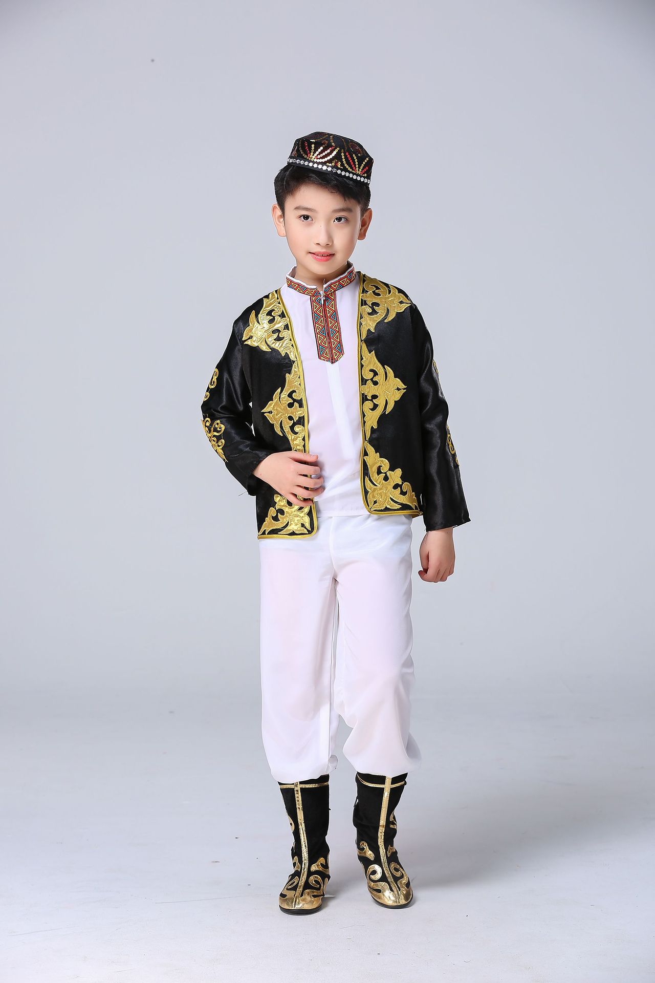 儿童男款维演出服新疆表演服乌孜别克族柯尔克孜族服装舞蹈服饰