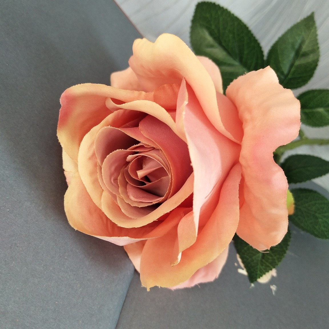 冷美人玫瑰 卧室客厅家居装饰 服装配饰 婚庆摄影 仿真花假花绢花